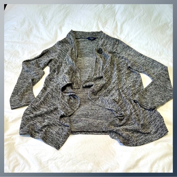 Reitmans Asymmetrical salt & pepper Cardigan size med EUC! S/F - Picture 7 of 10